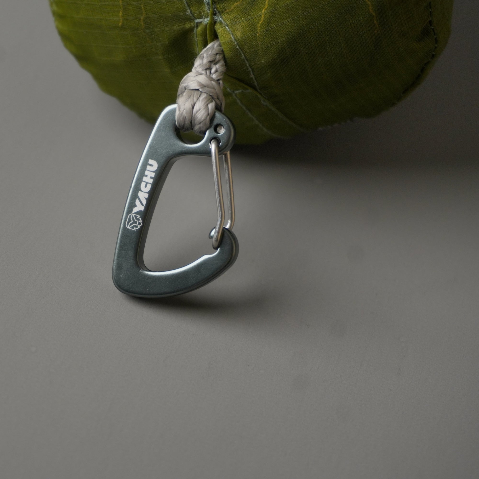 Top-rated 5kN aluminum hammock carabiner for outdoor camping