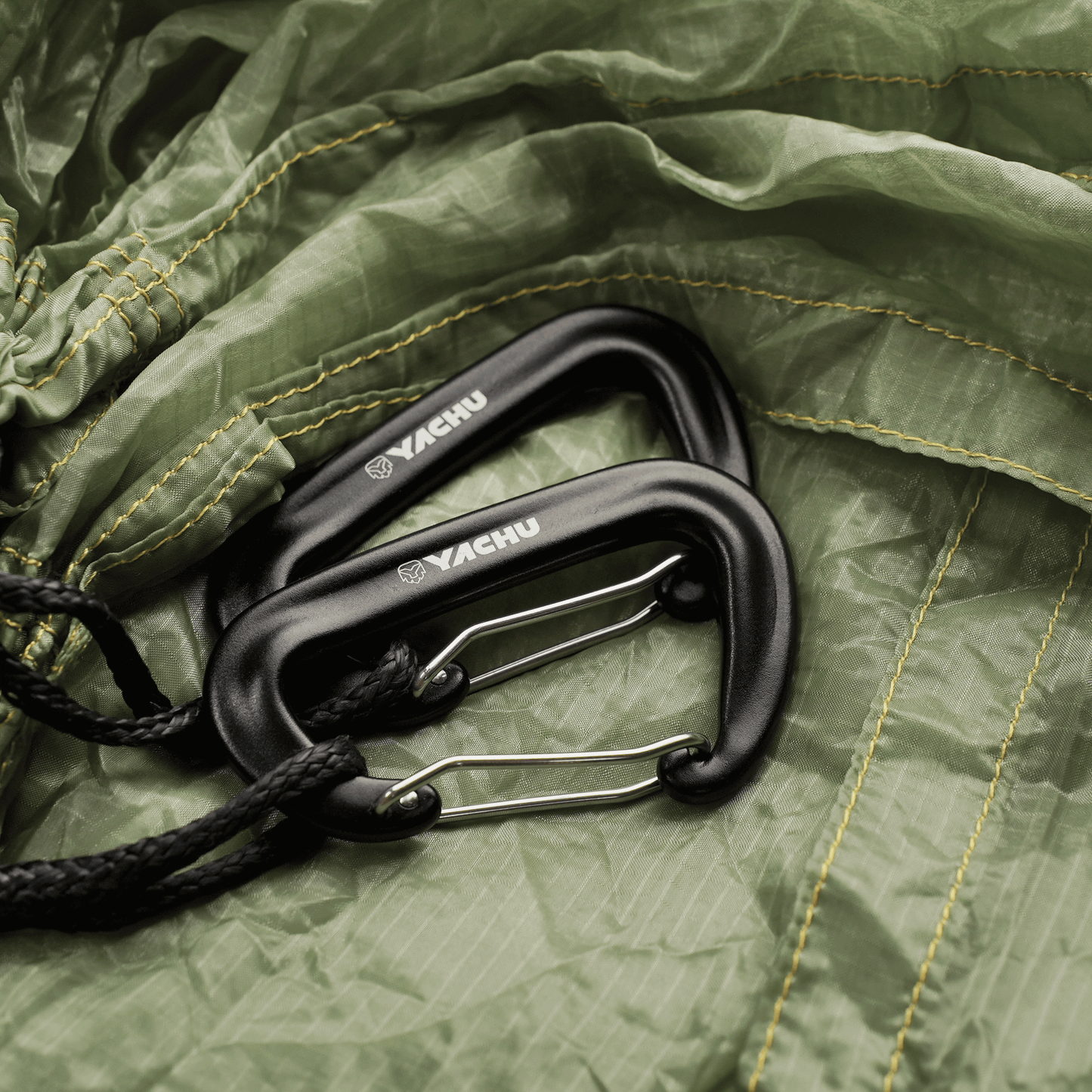 Comfortable lightweight hammock for hammock camping setups