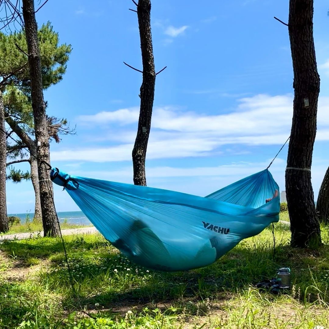 Comfortable lightweight hammock for campsite lounging